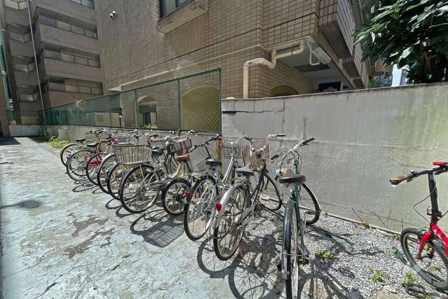 敷地内の駐輪場