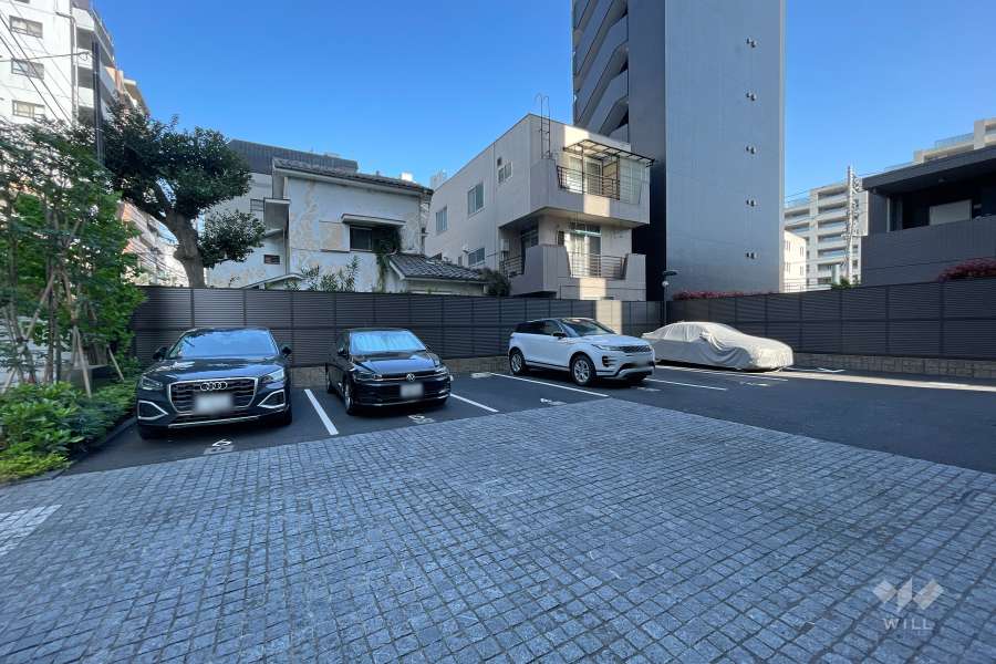 敷地内駐車場（屋外平面式）