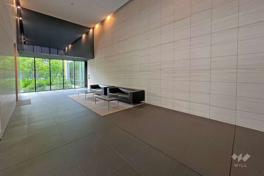 エントランスホール