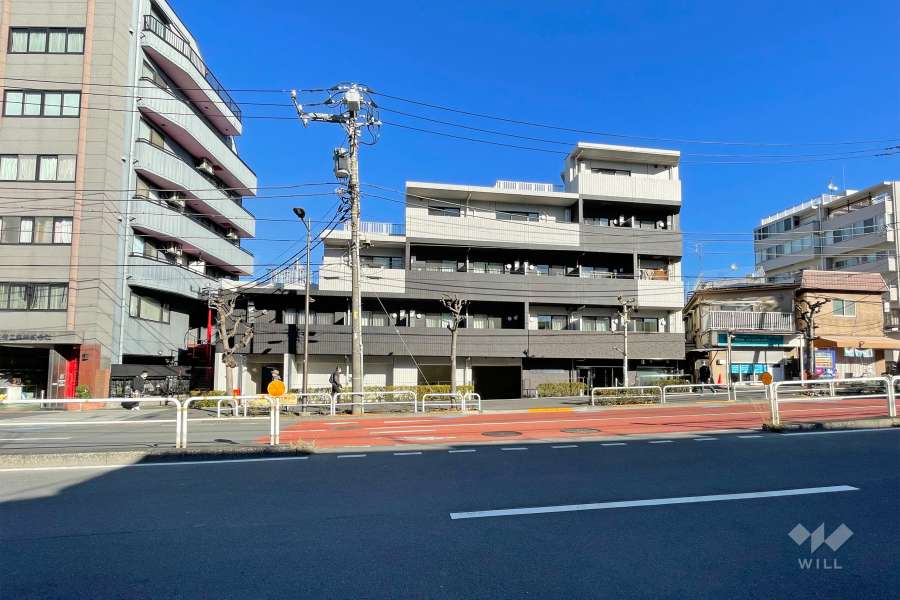 スカイコート品川パークサイド３の外観（南側から）