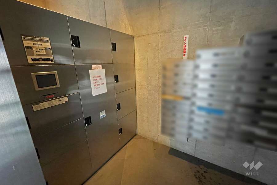 共用ポストと宅配ボックス