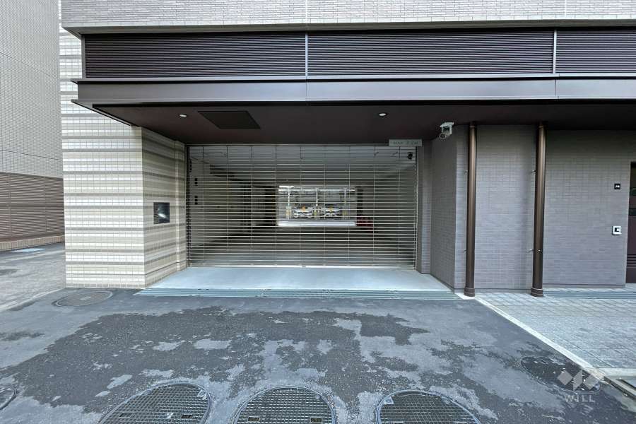 敷地内駐車場（リングシャッター付き）