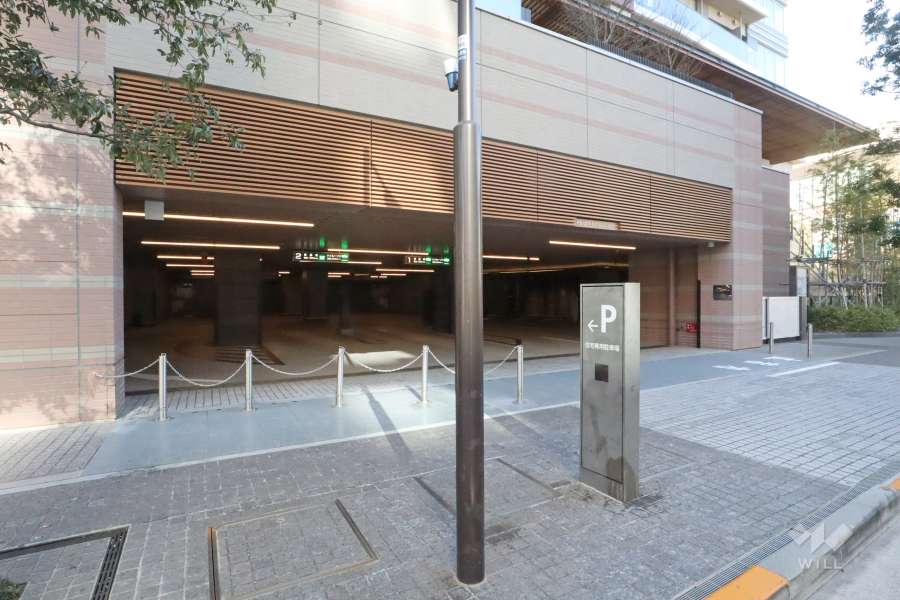 駐車場の出入り口