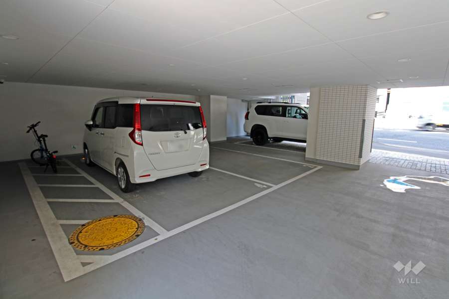 敷地内駐車場（屋内平面式）