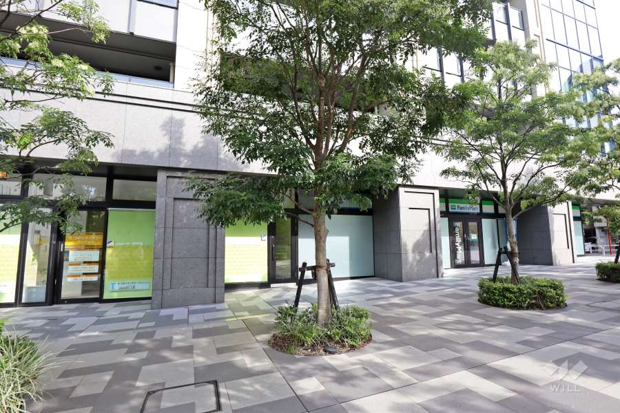 1階テナント部分