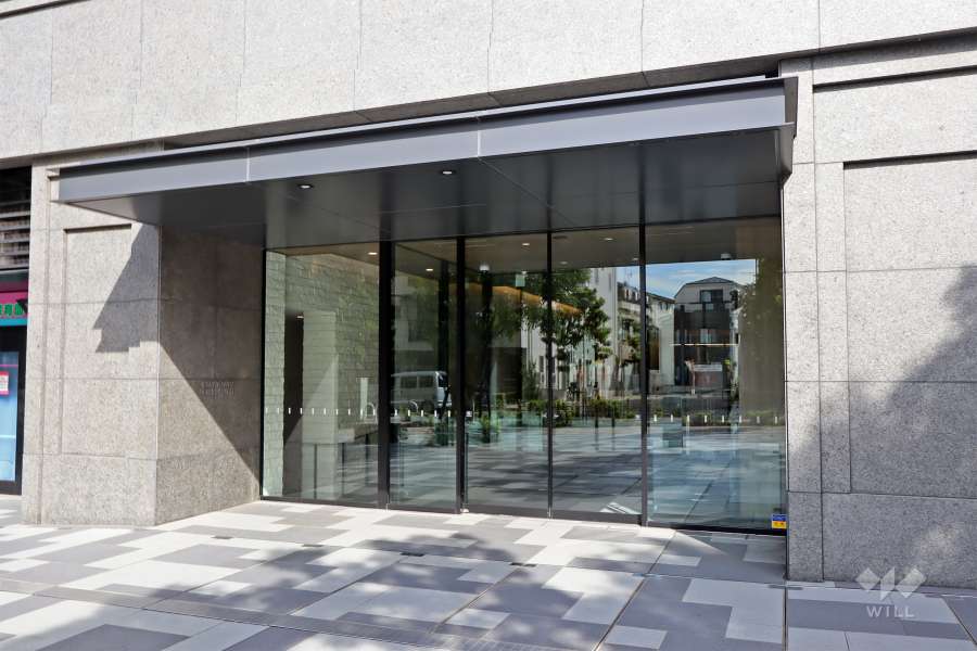 エントランス（西側）