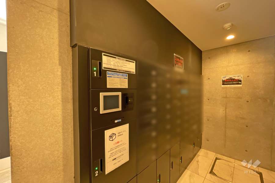 共用ポストと宅配ボックス