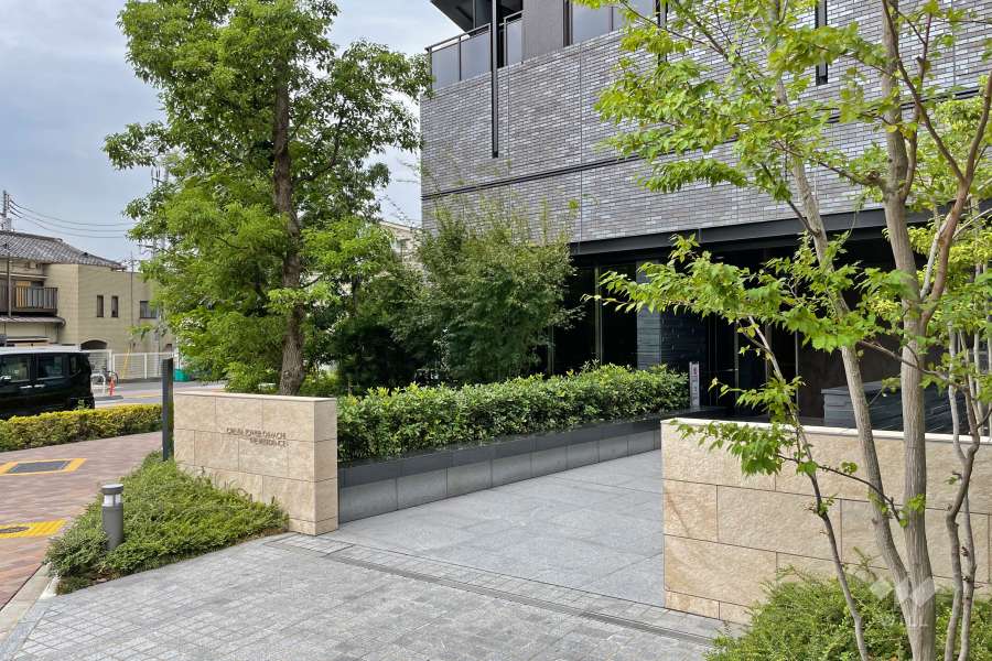 エントランスアプローチ