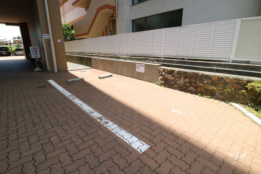 来客用駐車場