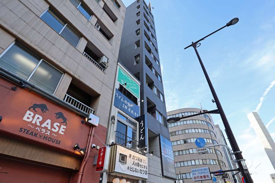 スパシエルクス五反田の外観（西側から）