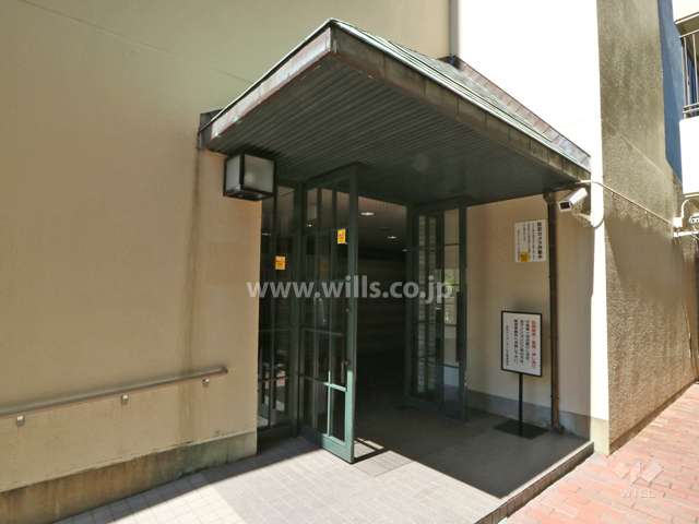 エントランス外観