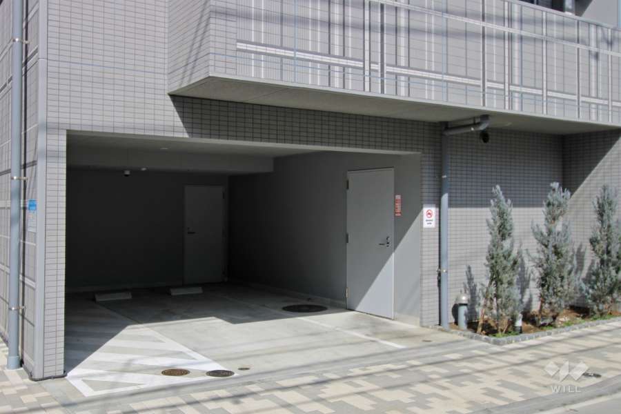 敷地内駐車場（屋内平面式）