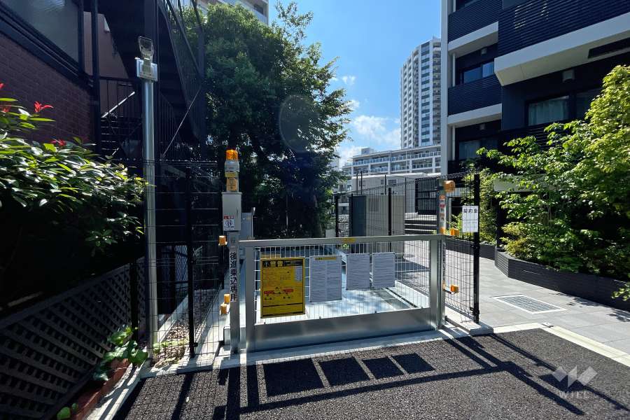 敷地内駐車場（屋外機械式）