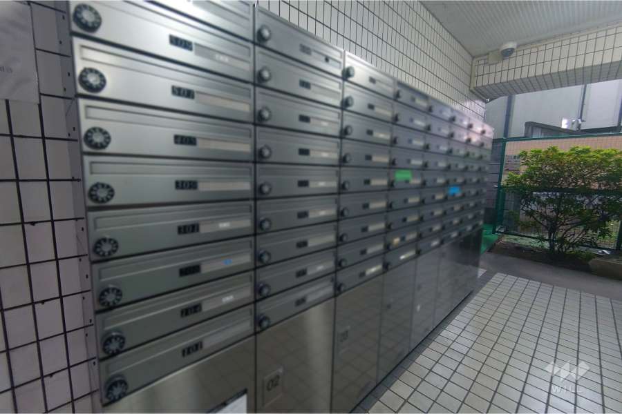 宅配ボックスと共用ポスト