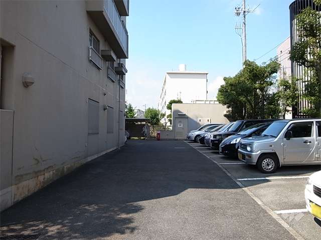 敷地内駐車場（平面式）