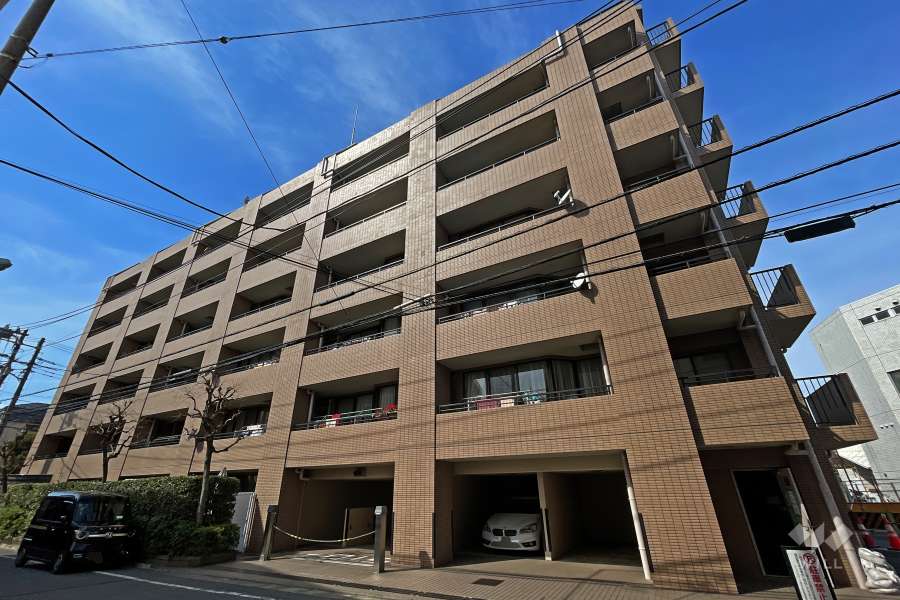 ディアナコート学芸大学の外観（南東側から）