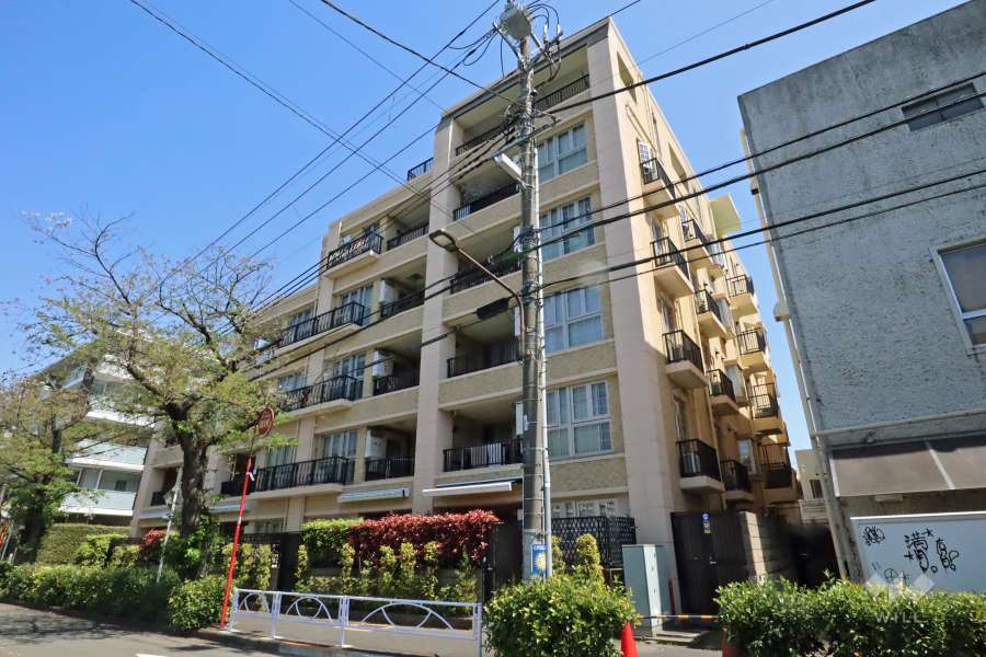 グランシティ碑文谷の外観（南西側から）