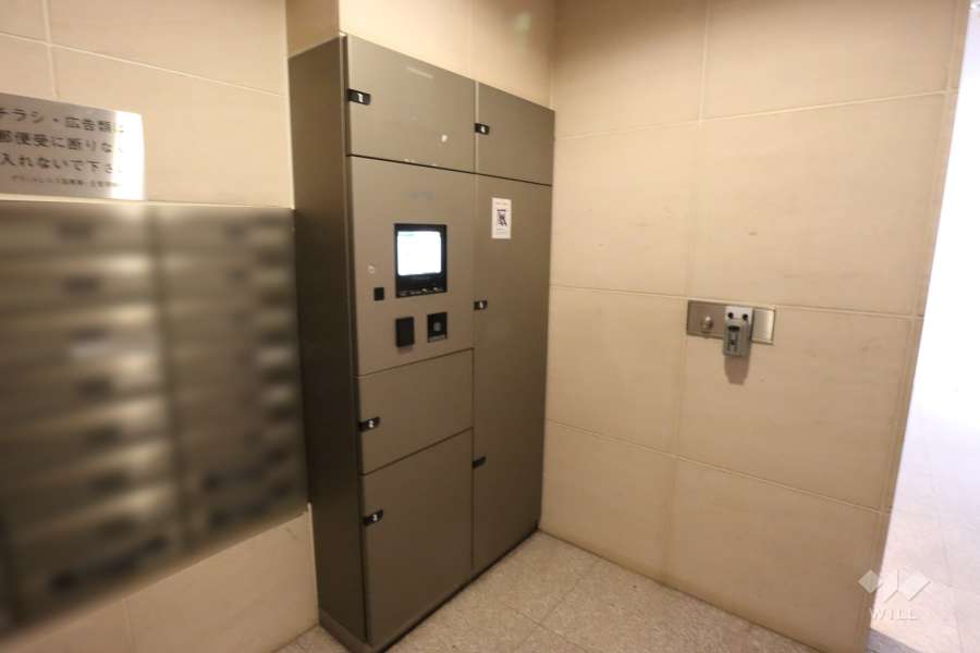 共用ポストと宅配ボックス