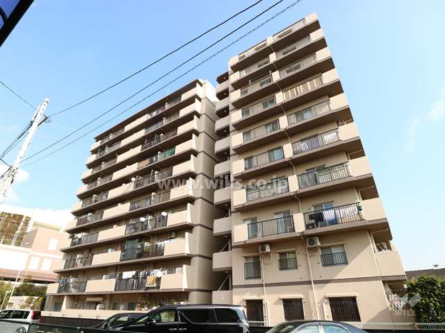 カルム西伊丹の外観（南西側から）