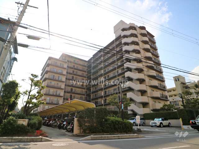 カルム西伊丹の外観（北東側から）