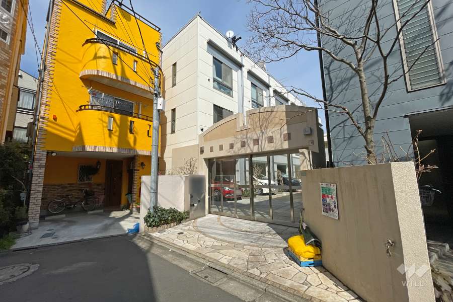 セボン目黒の外観（北西側から）