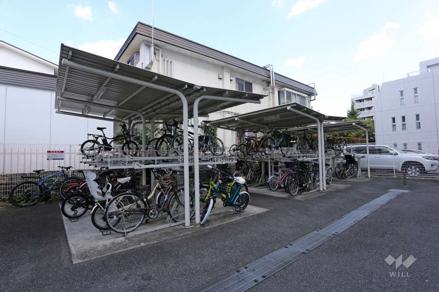 駐輪場（屋根付き）