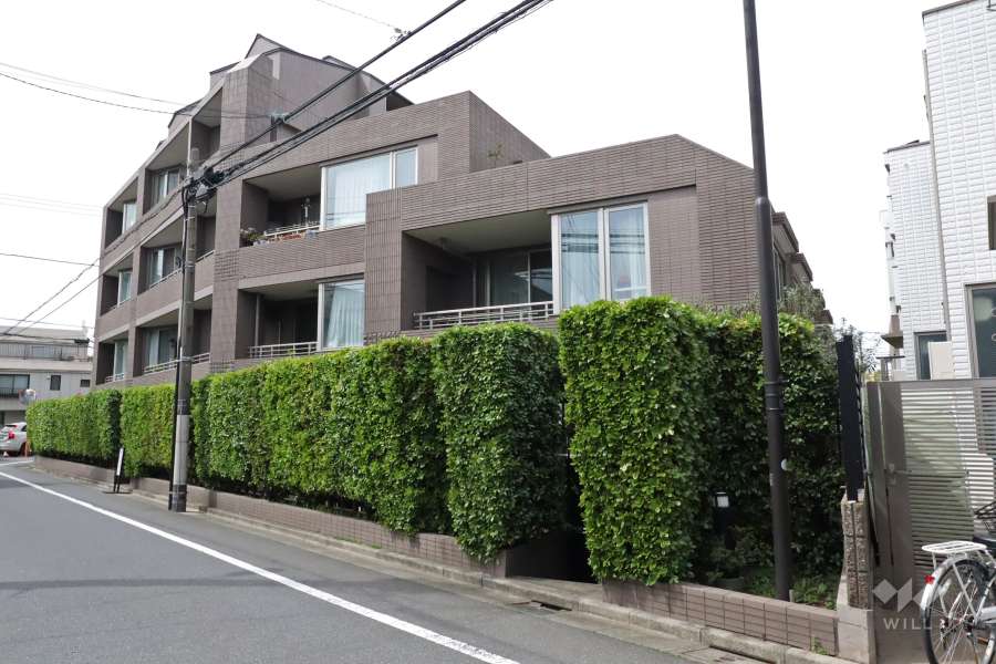 ディアナコート碑文谷イーストアベニューの外観(北東側から)