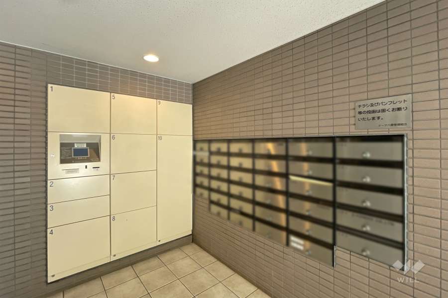 宅配ボックスと共用ポスト