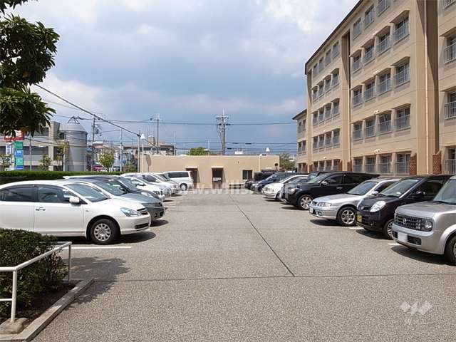 敷地内駐車場（平面式）