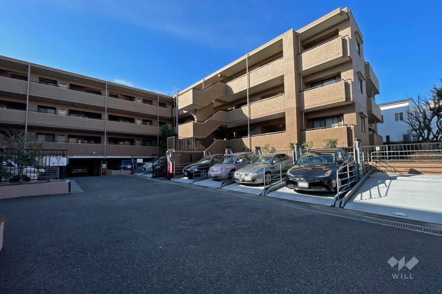 敷地内駐車場（屋外機械式）