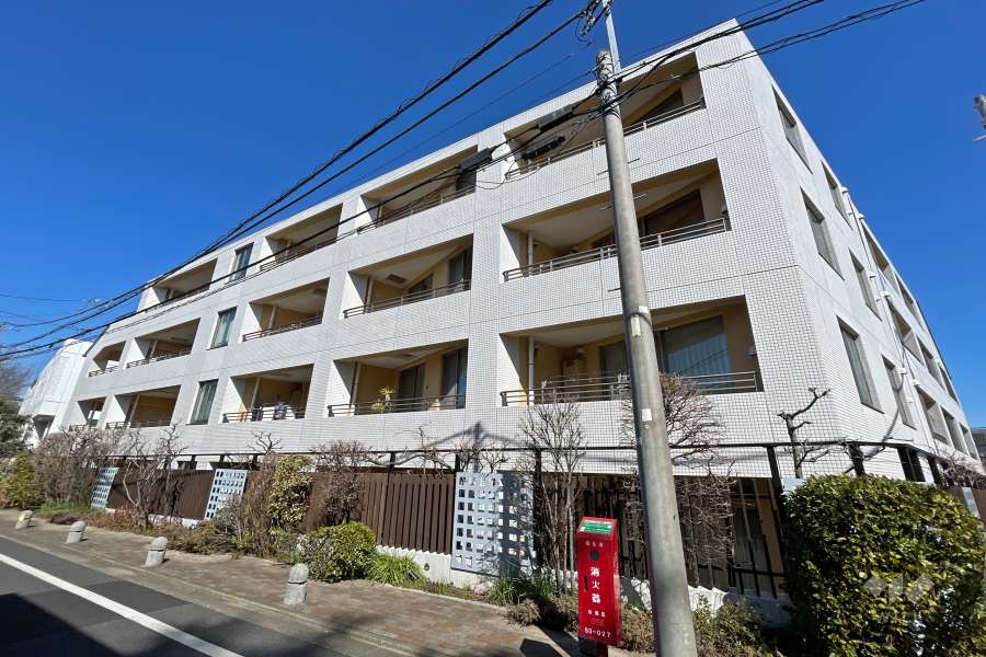 目黒諏訪山パークハウスの外観（南側から）