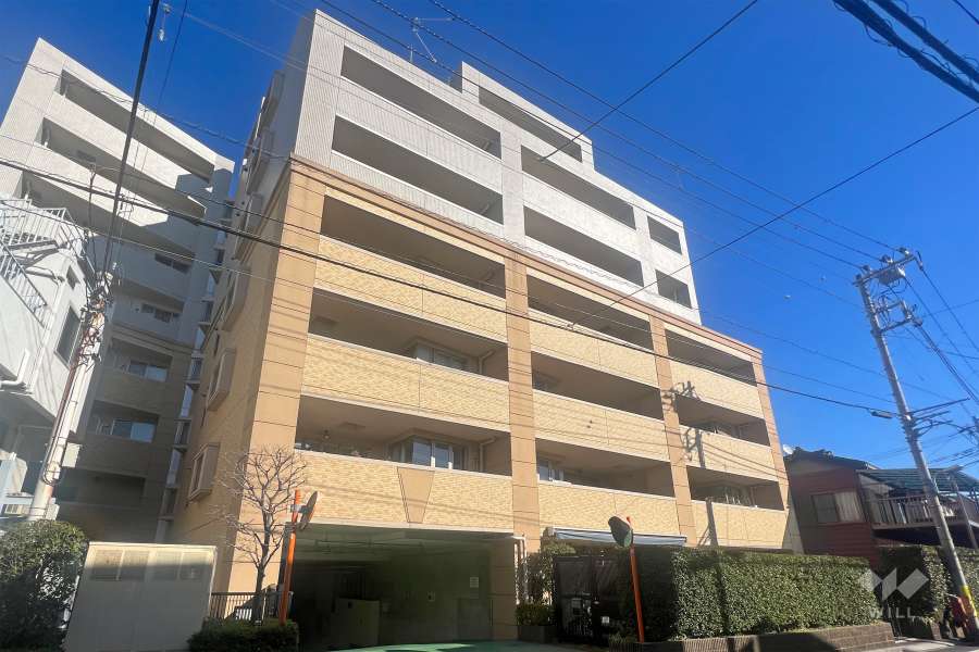 グランシティ祐天寺ラフィエールの外観(南西側から)