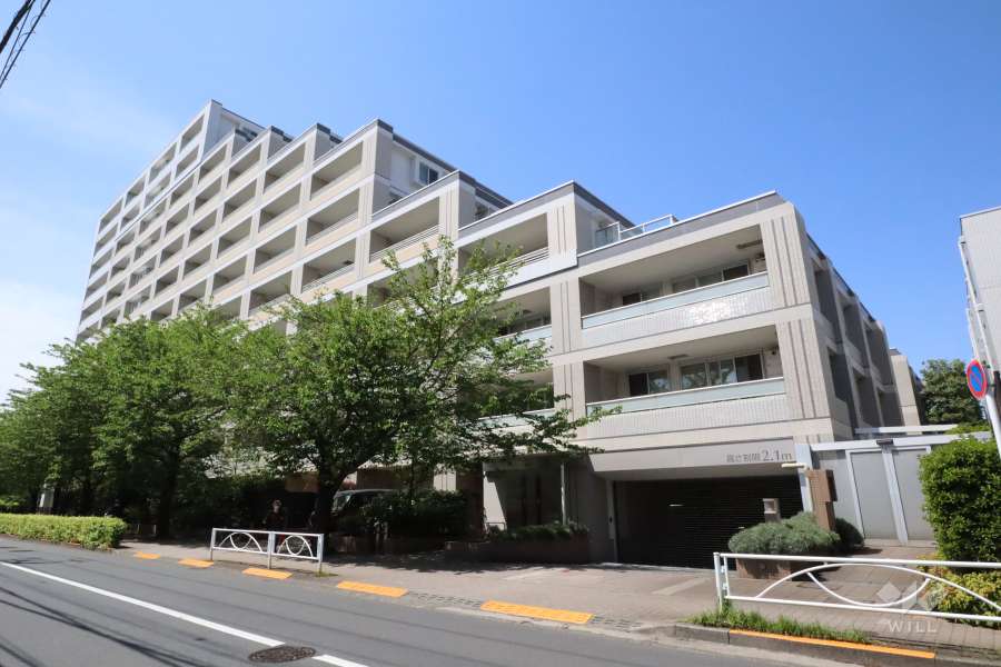 ザ目黒桜レジデンスの外観(北東側から)