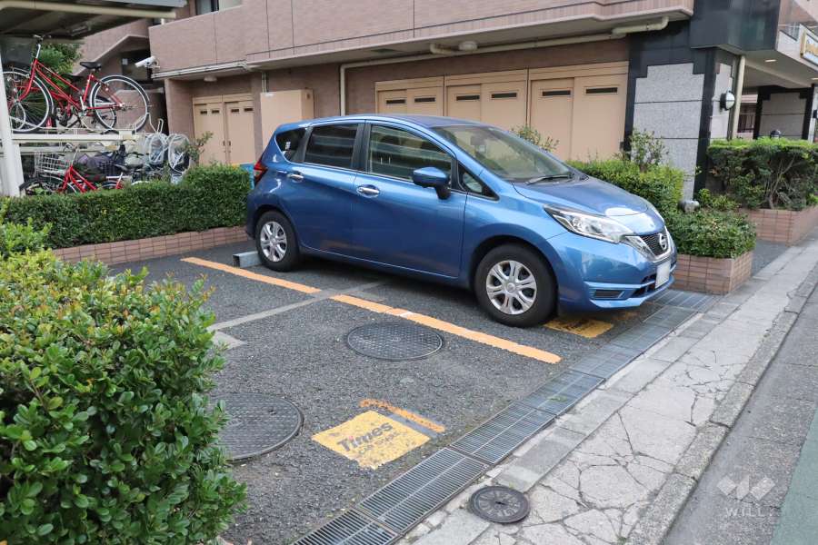 敷地内駐車場（屋外平面式）