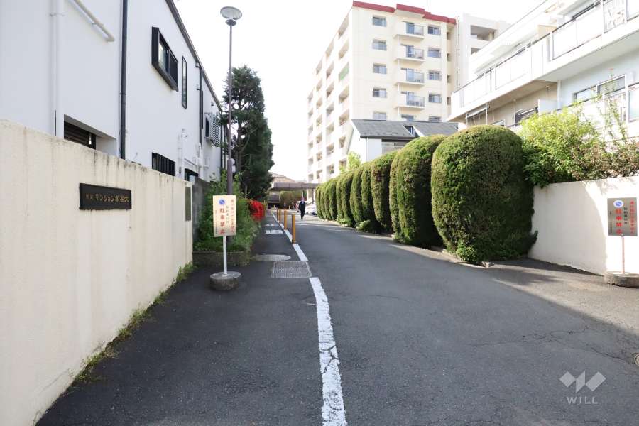 敷地の出入り口