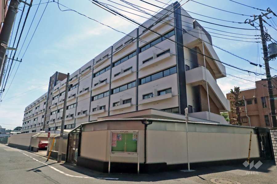 目黒セントラルマンションの外観(北西側から)