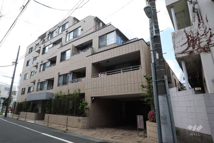 グラーサ学芸大学の外観（北東側から）