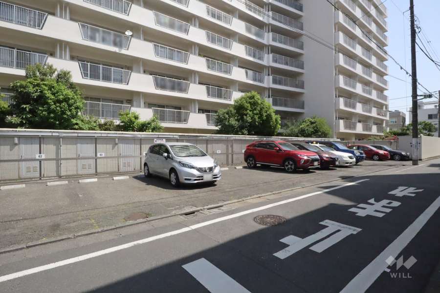 敷地内駐車場（屋外平面式）　　