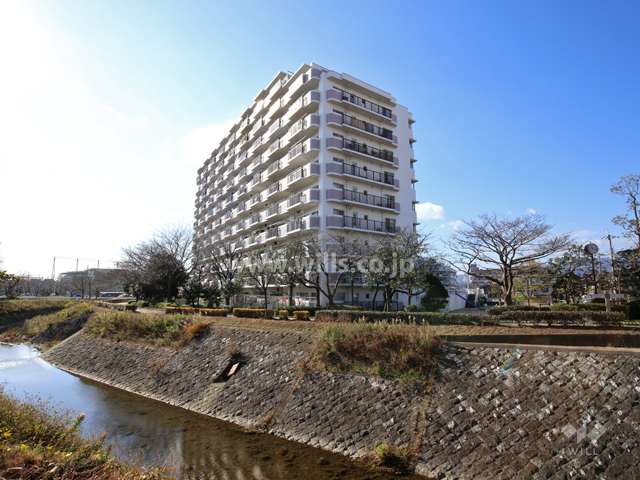 マイシティ伊丹参番館の外観（北東側から）