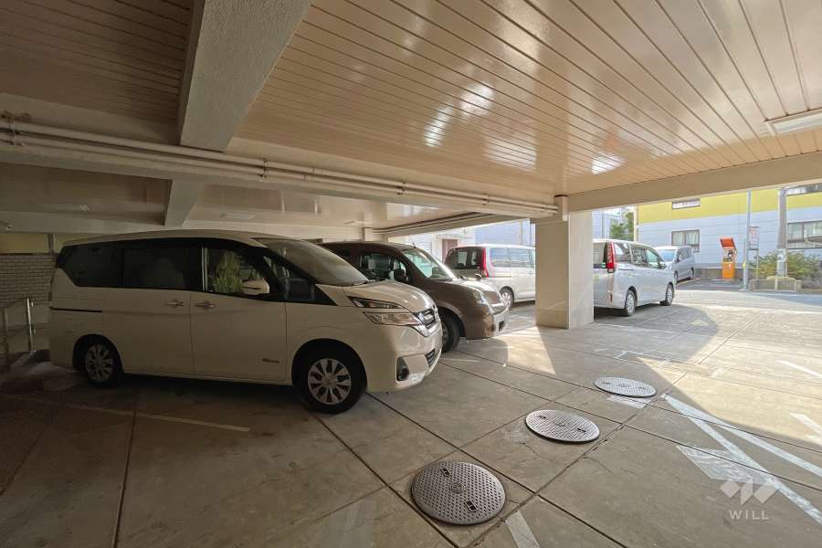 敷地内駐車場（屋内平面式）