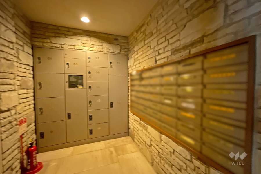 宅配ボックスと共用ポスト