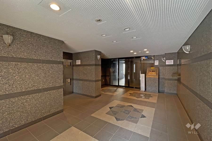 エントランスホール