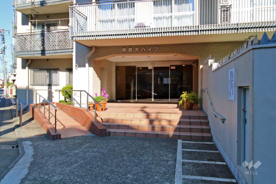 エントランスアプローチ