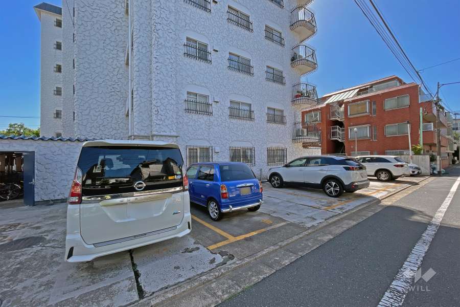 敷地内駐車場（屋外平面式）