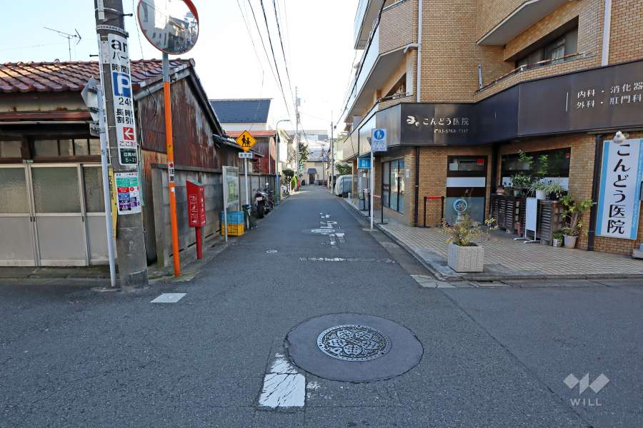 敷地東側前面道路