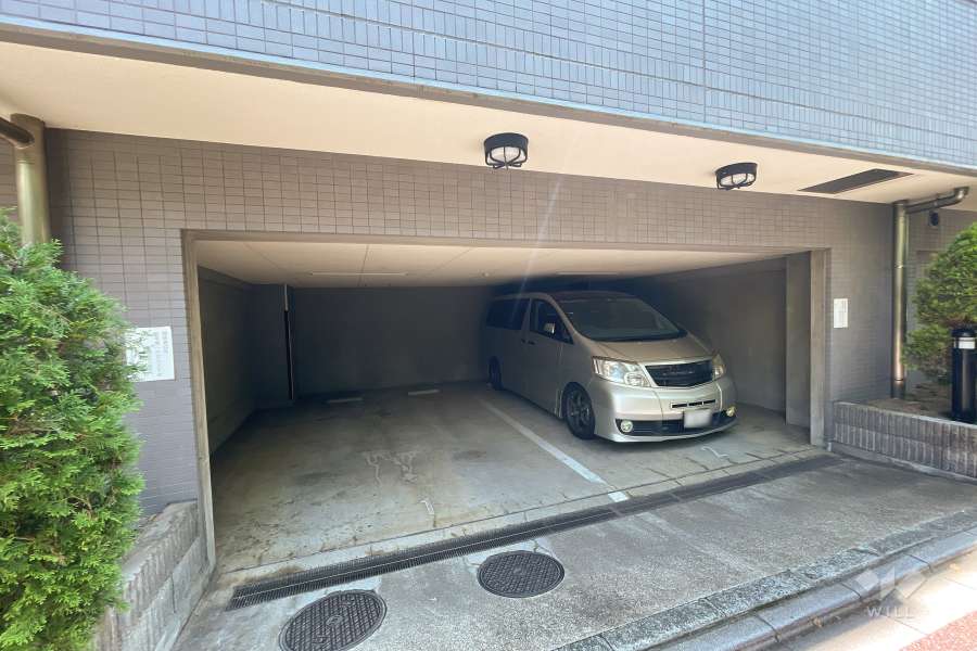 敷地内駐車場（屋内平面式）