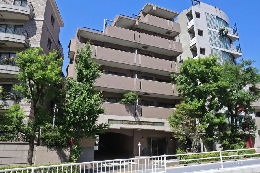 ライオンズステージ渋谷松見坂の外観（南西側から）