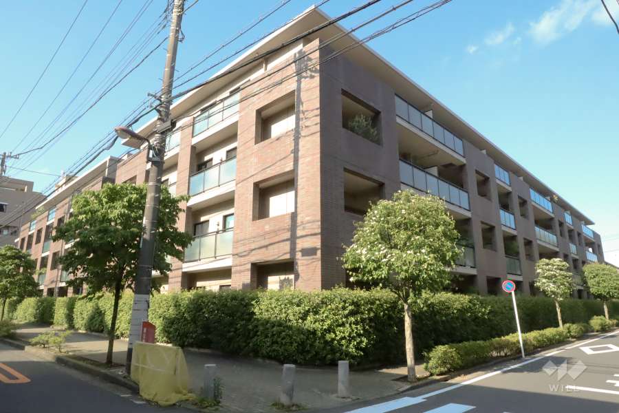 ヴェーゼント駒場公園の外観(南西側)