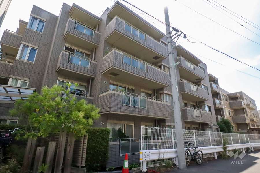 プレスティージュ目黒東山の外観(西側から)