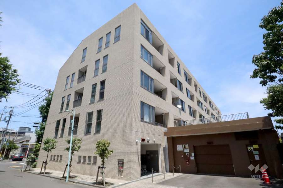 ブリリア目黒東山の外観(南西側から)